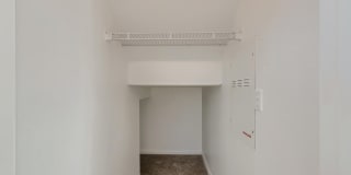 2 Story with Vaulted Ceiling and All Kitchen Appliances Gallery 25