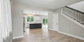 Charming & Updated 4BD/2.5BA! Charming & Updated 4BD/2.5BA! Gallery 7