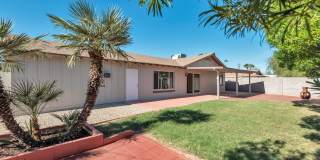 Meticulously Maintained 4 bed Scottsdale Home Gallery 3