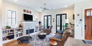 Stunning 4/3.5 Home in Highly Sought-After Area w/ 1300 Sq Ft of Outdoor Space! Gallery 7