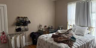 1326 W University Avenue Gallery 22