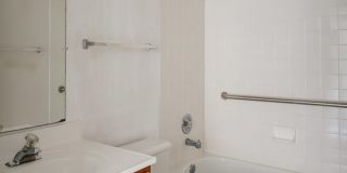 Las Salinas 2 Bedroom 2 Bathroom Gallery 21