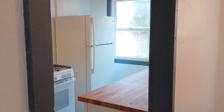233 Leland Avenue Gallery 8