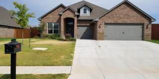 4 Bedroom 2 Bath Home In Edmond** Gallery 1