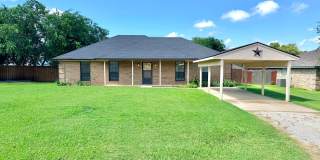 525 W Lloyd St., Krum TX 76249 Gallery 1