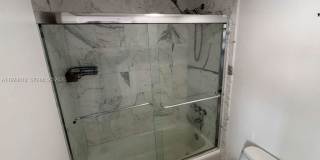 400 S Pointe Dr Gallery 20
