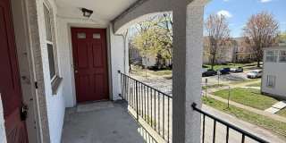 156 W 8th Ave Gallery 16