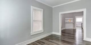 Large 3BR/1BA Downtown Savannah Home For Rent Gallery 6