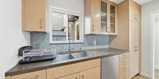 1342 Stanford St Gallery 8