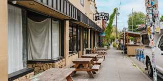 2121 Belmont Gallery 54