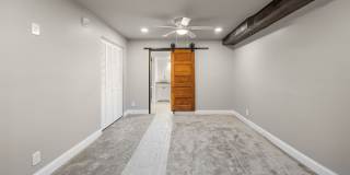 Thiel on 9th Gallery 35