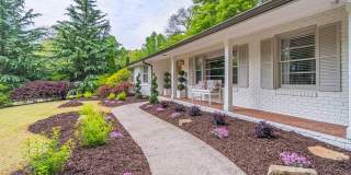 Fully renovated ranch with finished basement, flat fenced in backyard, walking distance to Canton St., Roswell Gallery 4