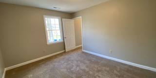 Room in 4 Bedroom Home at 216 Woods Ream Dr Room in 4 Bedroom Home at 216 Woods Ream Dr Gallery 23