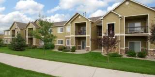 Reserve at Centerra Apartment Townhomes Gallery 1