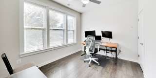 Fresh and Ready 4Bed/4.5Bath Beautiful 4 level TH + 2 Car Garage Gallery 8