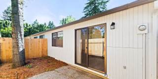 Coast Pine Apartments Gallery 1