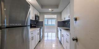 5401 Collins Ave appt 919 (A11961091) Gallery 9