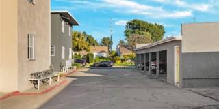 **MOVE-IN DEPOSIT SPECIAL** Lovely 2 Bedroom & 1 Bathroom Gallery 5