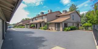 2 Bedroom Condo for Rent in Redding CA with Pool, Tennis Courts, Garage | The Bluffs Gallery 21