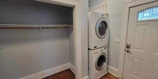 114 Huntington Boulevard Northeast - 1 Gallery 7
