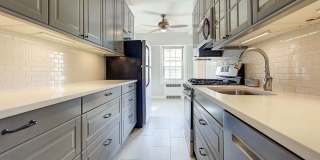 7915 35th Ave # 6565 Gallery 1