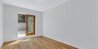 194 Sackett Street Gallery 6