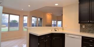 20302 Silktassel Road Gallery 9