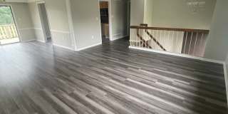 177 S Grandview - Available August 1 Gallery 8