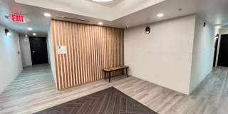 725 W Pratt Gallery 141