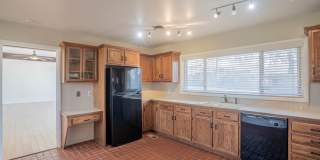 3 Bed | 2 Bath in Midtown! Gallery 10
