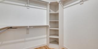 Burnett Lofts Gallery 12