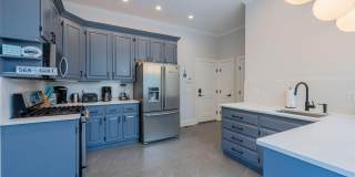 623 Brooklyn Boulevard Gallery 18