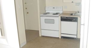 Great location off Leetsdale/Parker and Florida with lots of amenities such as pool, hot tub, club house, washer/dryer in building. Gallery 25