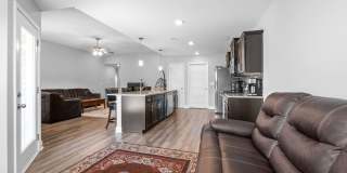 3 Bedroom 3 Bath Home with Bonus Room For Rent! Gallery 17