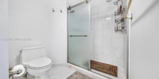 3400 NE 192nd St Gallery 14