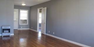 818 W RUSSELL PL Gallery 2