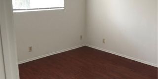 14551 Vose Street Gallery 7