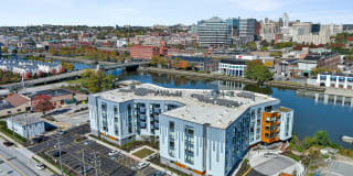 River House Apartments Gallery 61