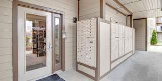 Merchant's Walk Gallery 13