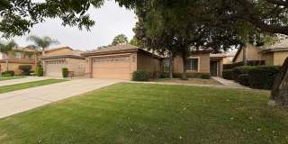 3 Bedroom Home with 2-Car Garage, Bonus Room, Covered Patio & Gardening Included Gallery 1