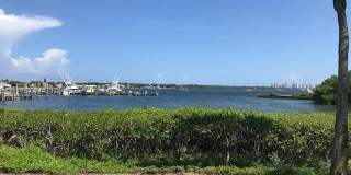 1640 Twelve Oaks Way Gallery 17