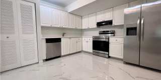 701 N Pine Island Road 303, Plantation, FL 33324 Gallery 1