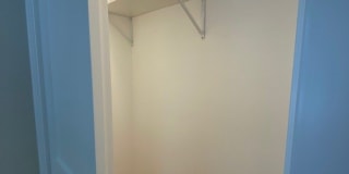 1055 W Pratt Boulevard Gallery 20