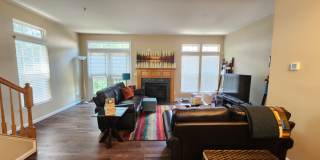4 Level End-Unit TH with Garage! Gallery 11