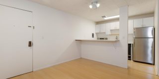 Seasons Apartments Gallery 6