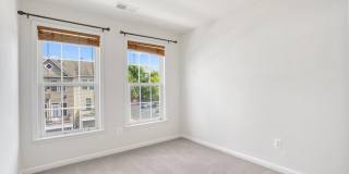 22653 VIENNA GREEN Terrace Gallery 29