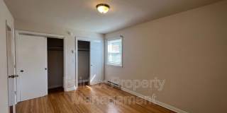 1935 Morehead Avenue Gallery 21