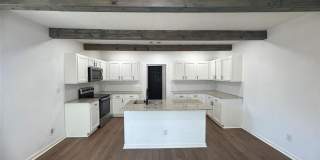 607 E Monterey Street Gallery 5