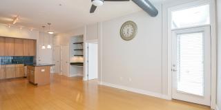 535 S Upper Street Gallery 8