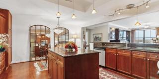 485 HARBOR SIDE Street Gallery 21